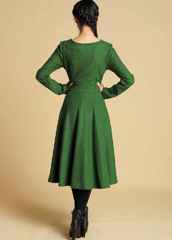 Midi wool dress with keyhole detail 5271