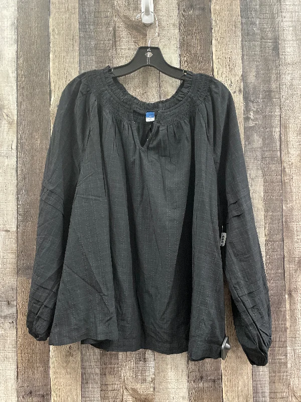 Top Long Sleeve By Old Navy In Black, Size: 2x