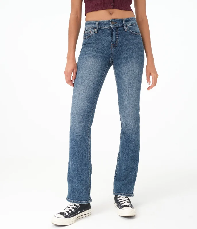 US 16 Regular / medium wash