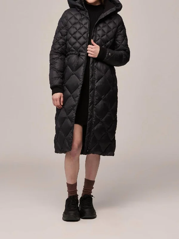 Aime Coat In Black